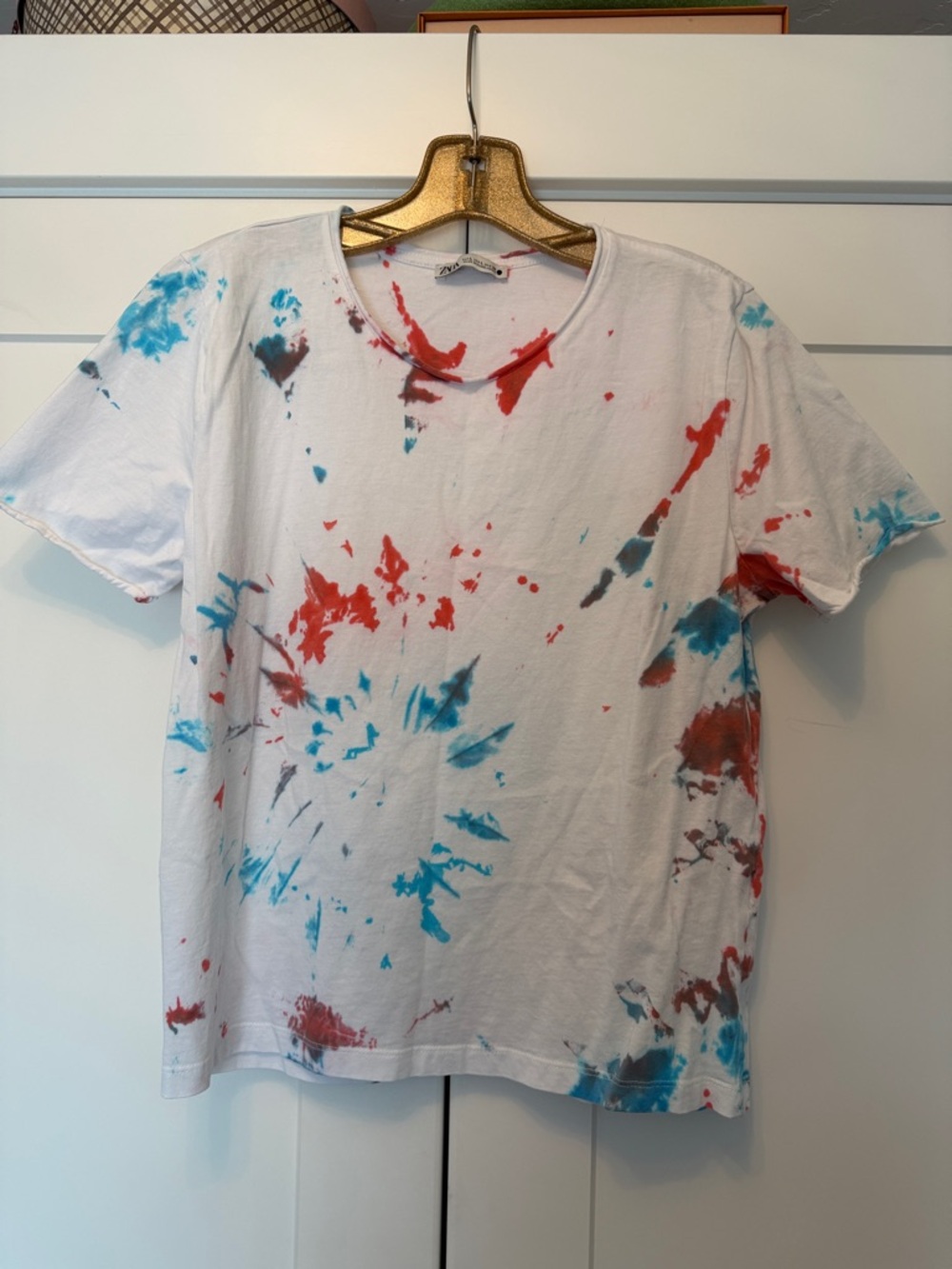 White Tie-Dye Crew Neck T-Shirt with Red & Blue Splatter